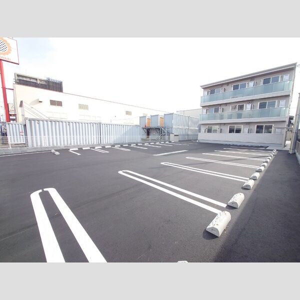 駐車場 (駐車場)