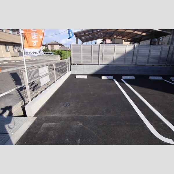 駐車場 (駐車場)