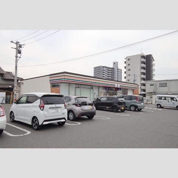 現地周辺 (セブンイレブン　福山引野5丁目店)