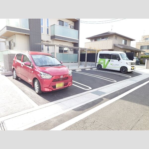 駐車場 (駐車場)