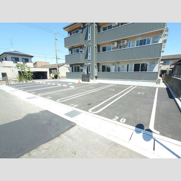 駐車場 (駐車場)