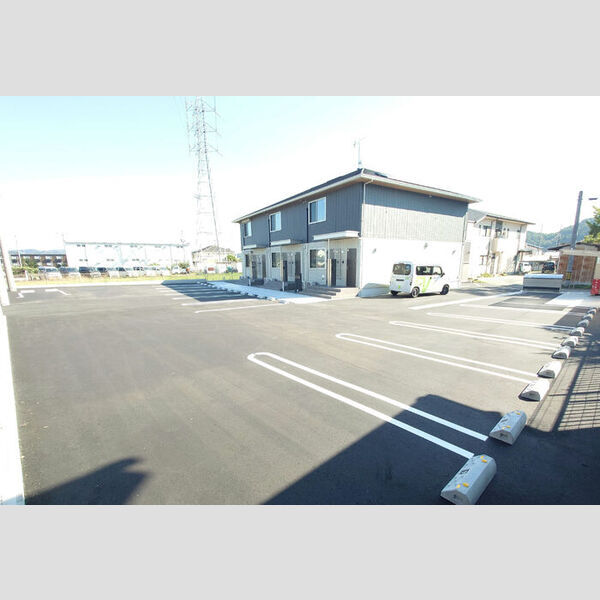 駐車場 (駐車場)