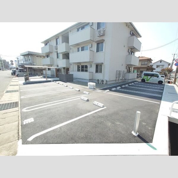 駐車場 (駐車場)