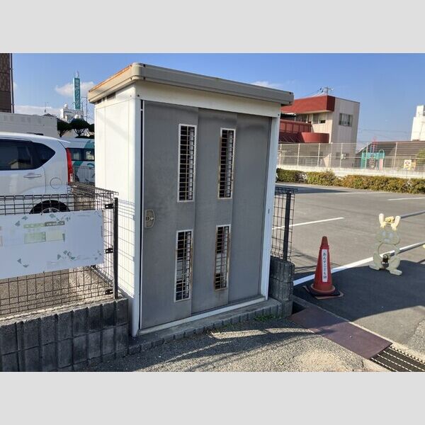 現地周辺 (ゴミステーション(市回収))