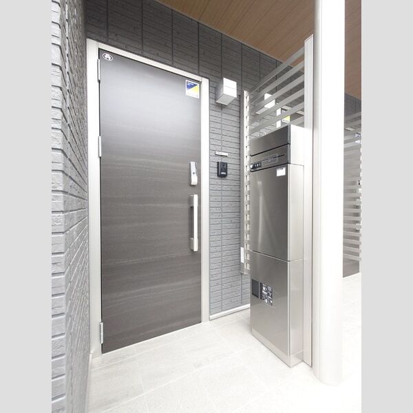 現地周辺 (玄関電子錠(ICカード/暗証番号)/専用宅配ボックス完備)