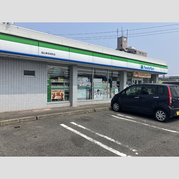現地周辺 (ファミリーマート福山東深津町店(696m))