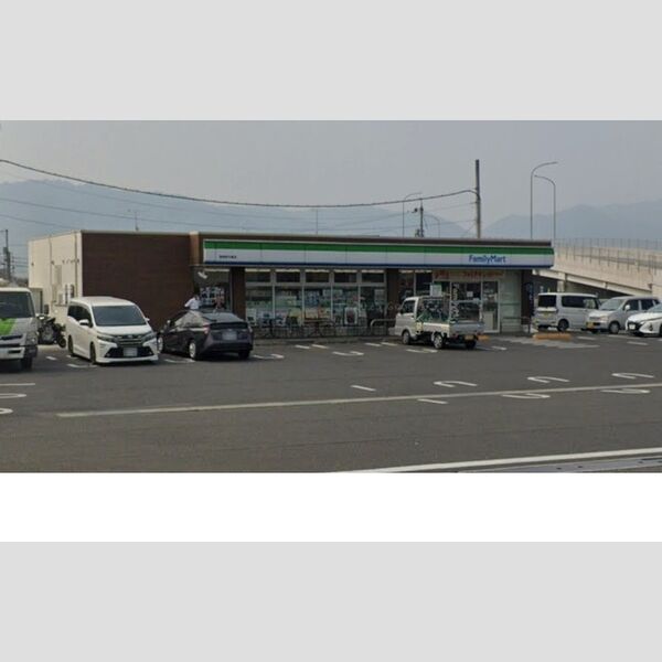 現地周辺 (ファミリーマート駅家町中島店)