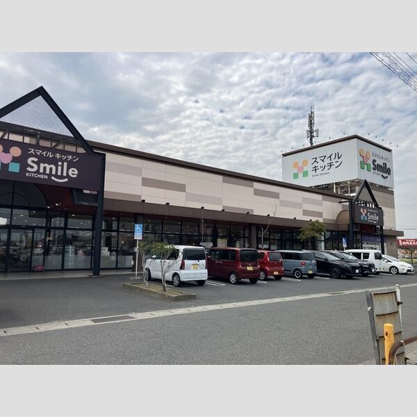 現地周辺 (スマイルキッチン多治米店(825m))