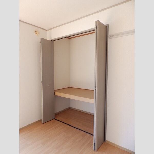 収納 (クローゼット)