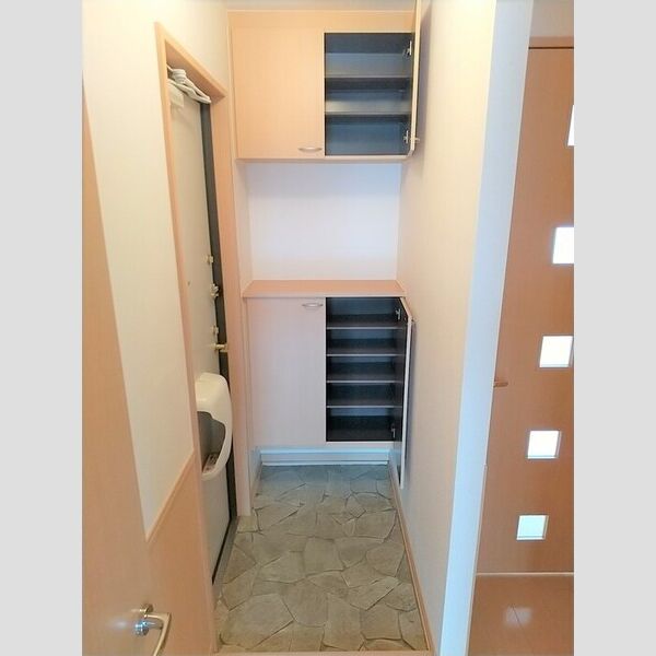 玄関 (玄関(シューズボックス))