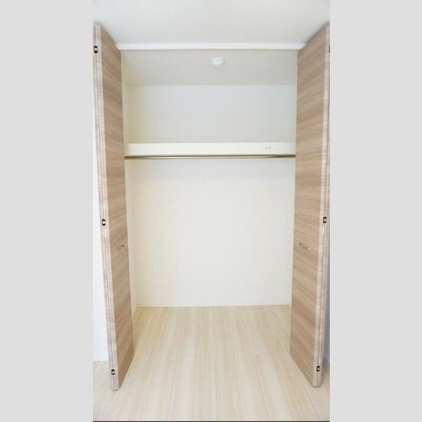 収納 (クローゼット)