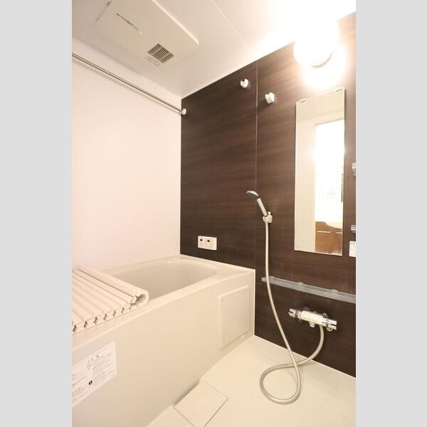 バス (浴室)