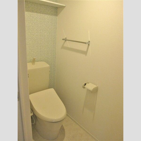 トイレ (温水洗浄暖房便座)