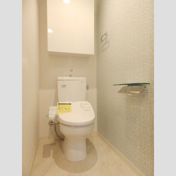 トイレ (温水洗浄暖房便座)