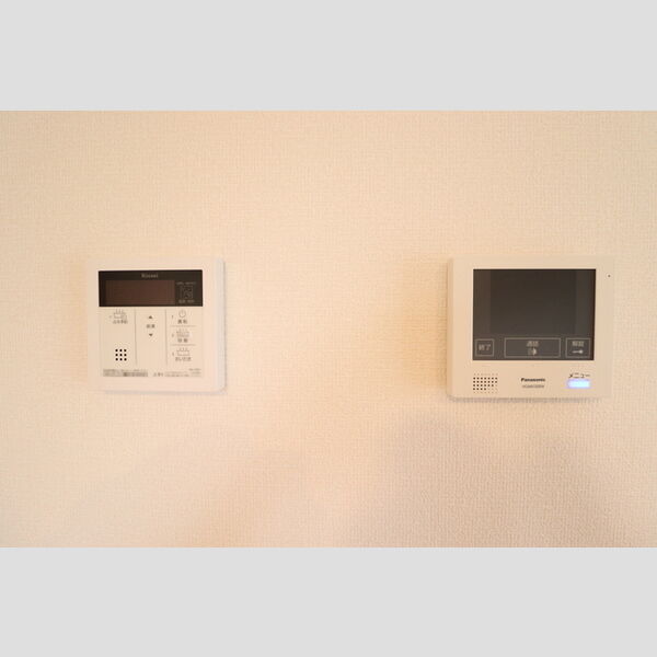 その他設備 (TV付インターフォン)