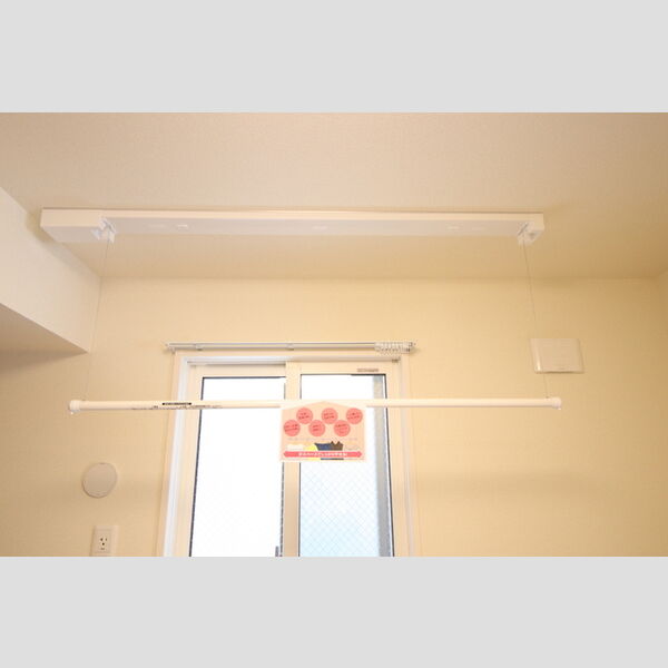 その他 (室内物干し)