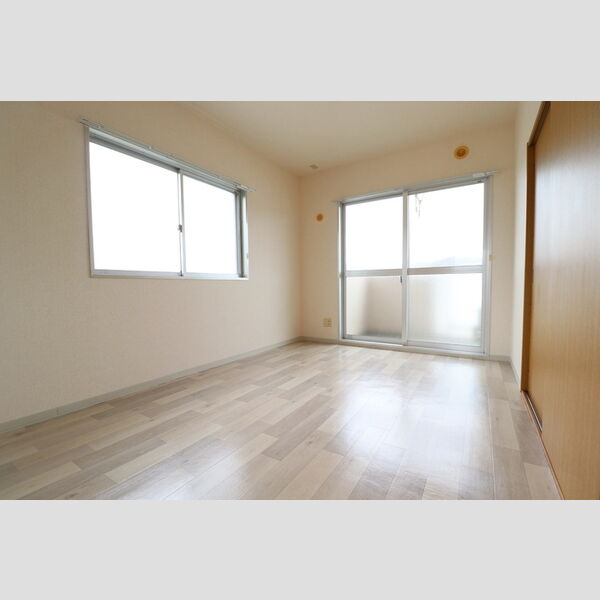 その他 (洋室6帖)