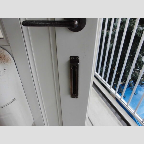 その他設備 (玄関チェーンロック)