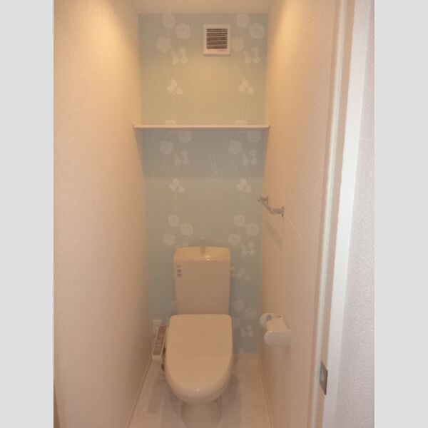 トイレ (温水洗浄暖房便座)