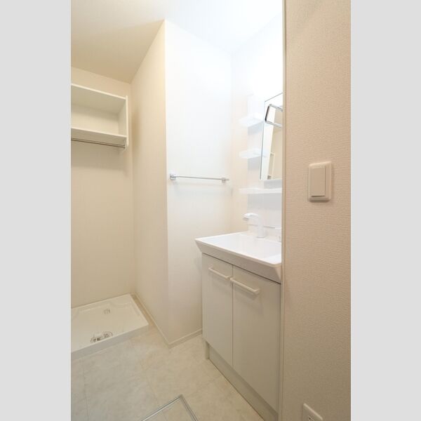 洗面所 (洗髪洗面化粧台)