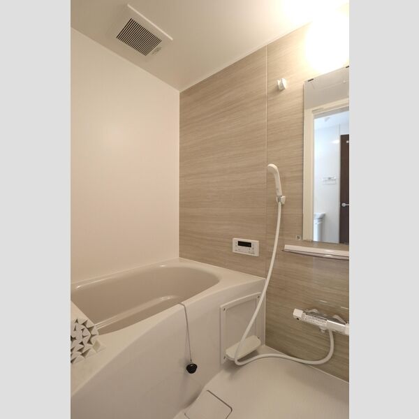 バス (浴室)