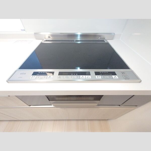 キッチン (IHクッキングヒーター)