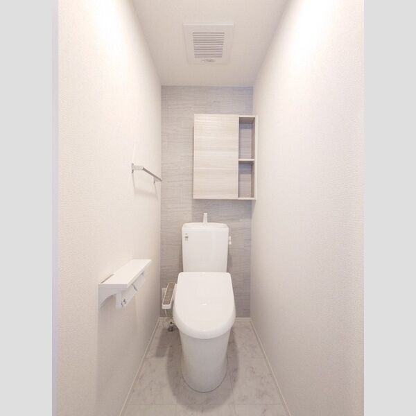 トイレ (トイレ(温水洗浄暖房便座))