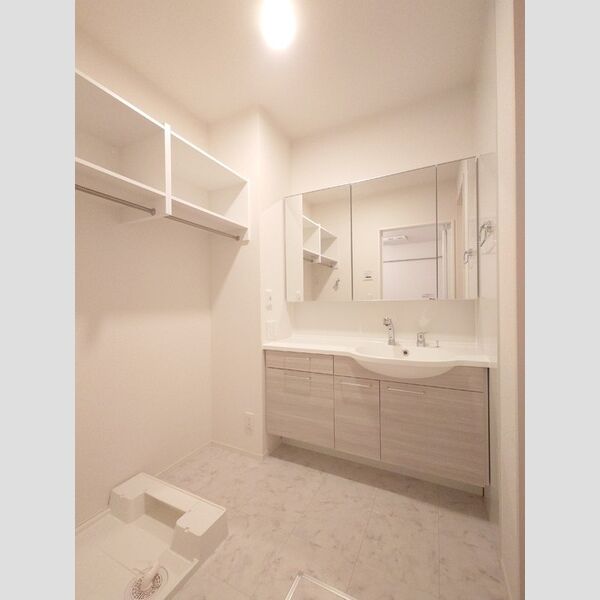 洗面所 (洗面室)