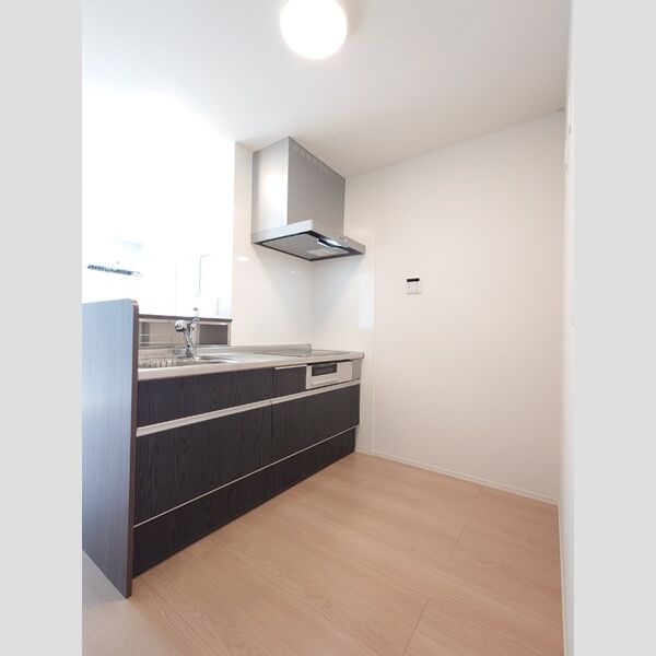 キッチン (対面カウンターシステムキッチン)