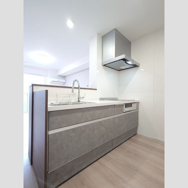 キッチン (対面システムキッチン)