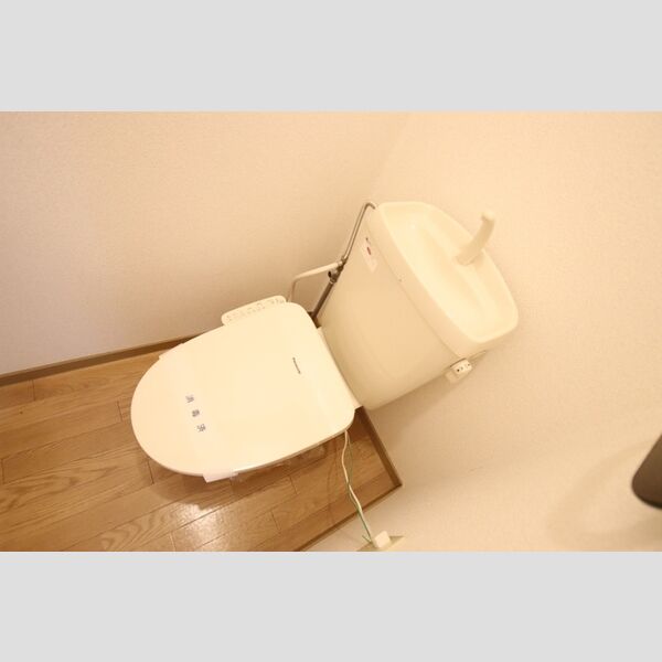 トイレ (温水洗浄便座)