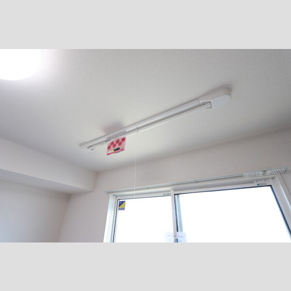 その他 (室内物干し)