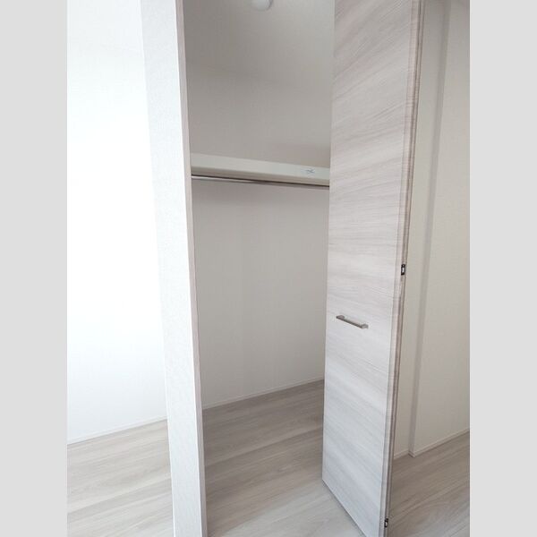 収納 (クローゼット)