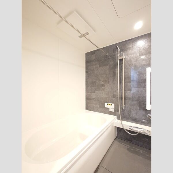 バス (浴室暖房換気乾燥機付き)