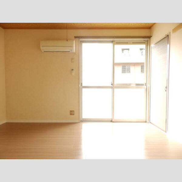 その他 (南東洋室)