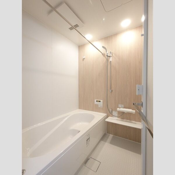 バス (浴室暖房換気乾燥機付き)