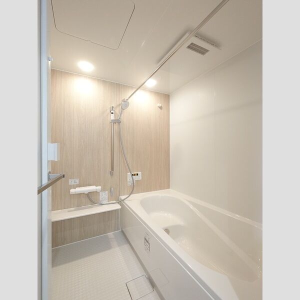バス (浴室暖房換気乾燥機付き)