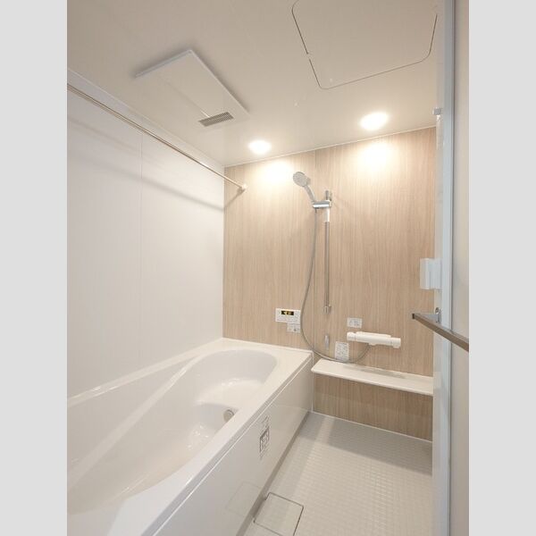 バス (浴室暖房換気乾燥機付き)