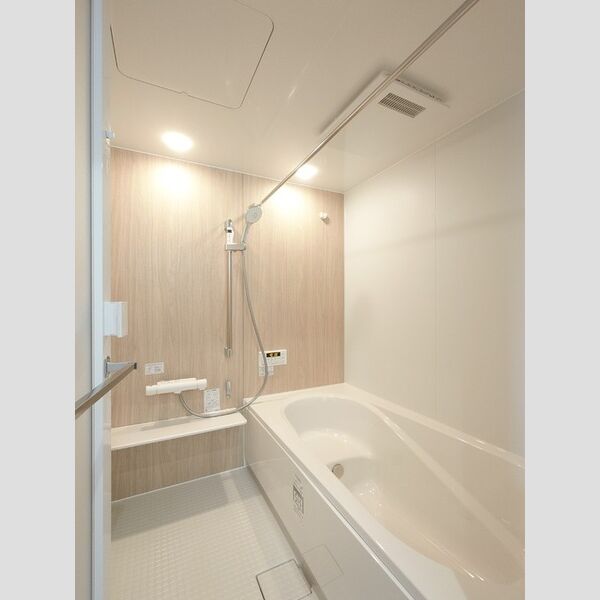 バス (浴室暖房換気乾燥機付き)