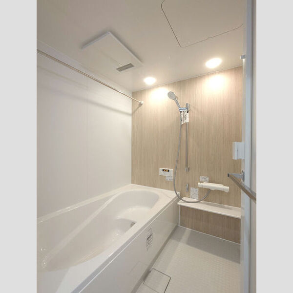 バス (浴室暖房換気乾燥機付き)