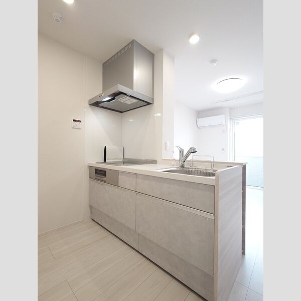 キッチン (対面システムキッチン(IHクッキングヒーター))