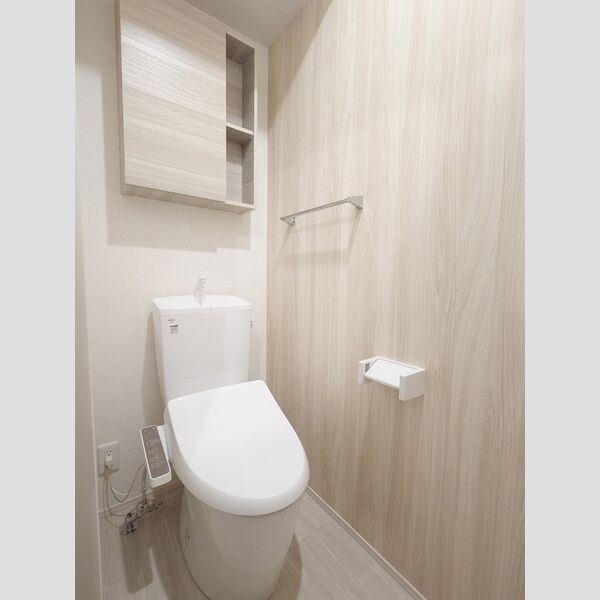 トイレ (温水洗浄暖房便座)