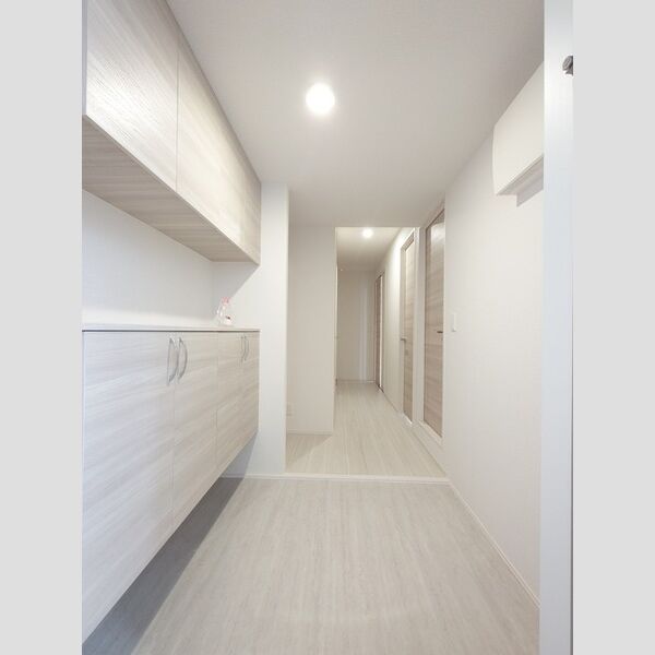 玄関 (玄関廊下)