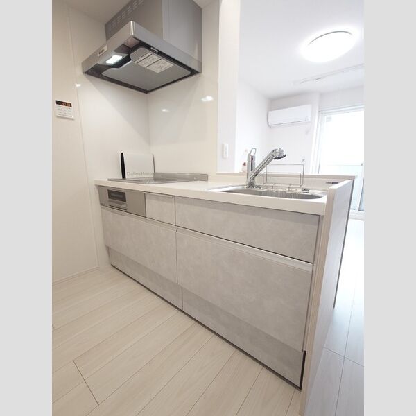 キッチン (対面システムキッチン(IHクッキングヒーター))