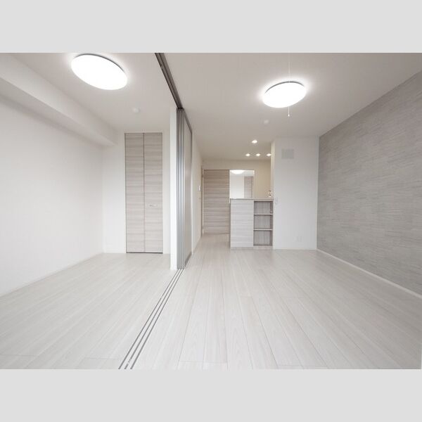 居室・リビング (LDK洋室)