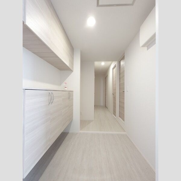 玄関 (玄関廊下)