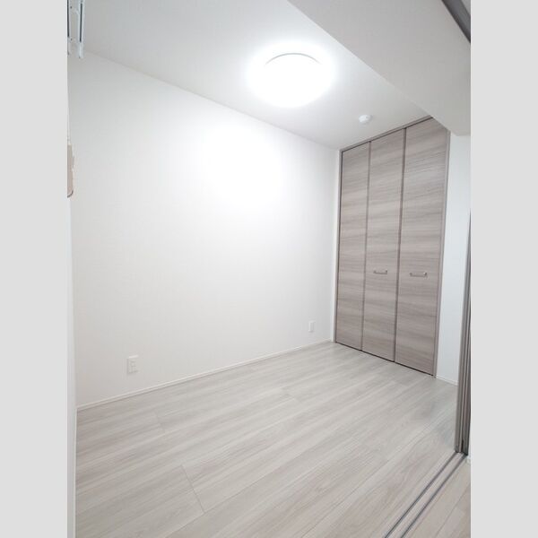 その他 (洋室)