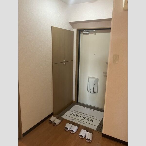 玄関 (玄関)