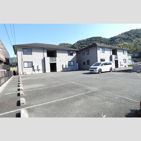駐車場 (駐車場)