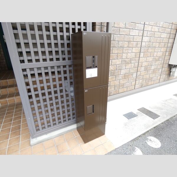 現地周辺 (宅配ボックス)